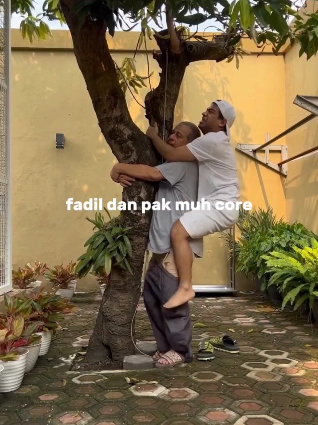 fadi dan pak muh core ngakak #fyp #fadiljaidi #pakmuh #fadilpakmuh 