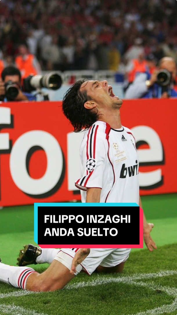 Cerrad con llave, bajad las persianas y no le abráis la puerta a nadie. Filippo Inzaghi anda suelto. #inzaghi #deportesentiktok #milan #juventus #inter #SerieA #italia #futbol⚽️ #leyenda #goles #parati 