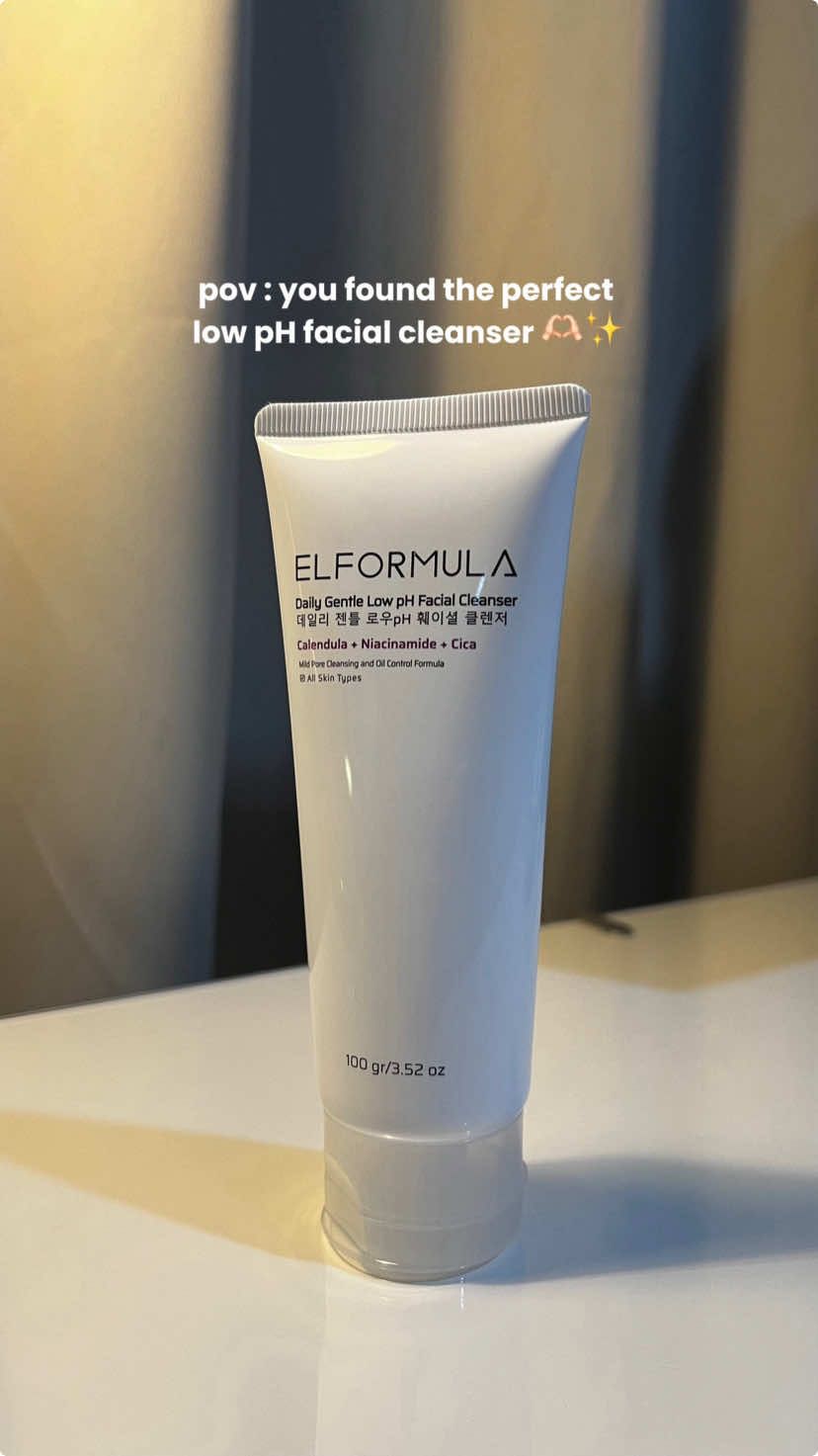 Deeply in love with this low pH facial cleanser✨🥹🫶🏻 Suitable for sensitive skin 💯 #skincare #skincareroutine #elformula #elformulafacialwash #facialwash #koreanskincare #kbeauty #vtcosmetics 