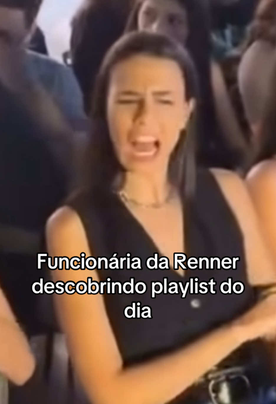 Funcionários da #Renner X #CA ouvindo playlist nova kkakakska #memesbr #dualipa #humorbr #videosengracados #fy #fy #fyyyyy