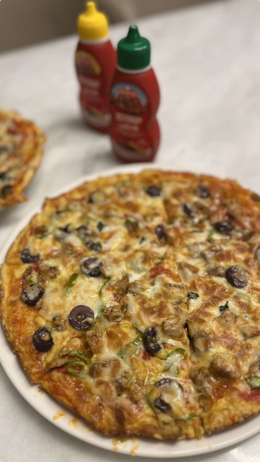 #pizza #baking #cookiing #pydd #kitche #cookwithme #italian_pizza🍕 #fayrouz              القادير: ربع كوب لبن دافى، ظرف كامل خميره فوريه، م ك سكر، م ك زيت زيتون، علبة زبادى،٢ كوب دقيق، ربع م ص ملح        