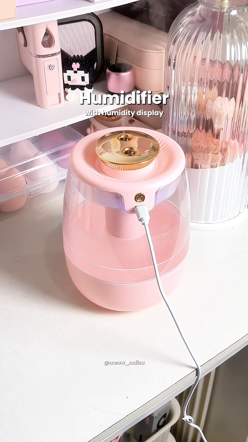 My pink humidifier >>> #humidifier #essentialoil #airhumidifier #bedroomessentials #fy 