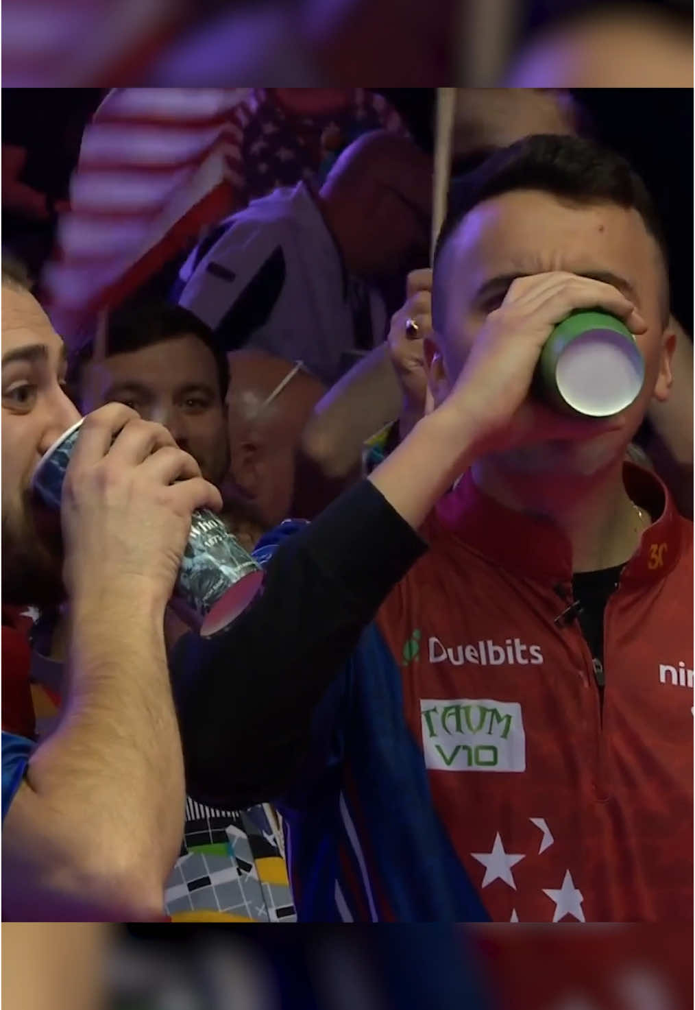 Skyler had @gorstyanich partying in true American style last year in London 🍻 #MosconiCup 