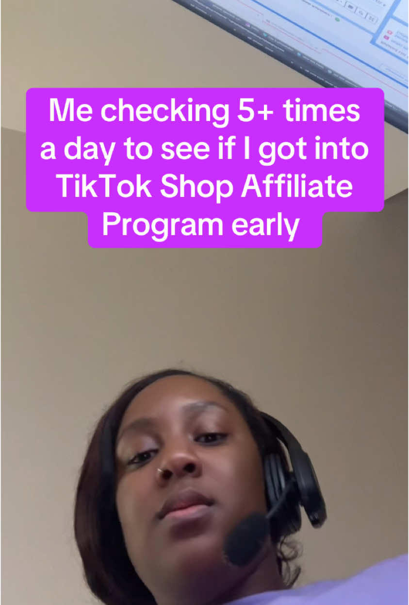 #creatorsearchinsights in jesus name lol im manifesting #contentcreator #creatorsearchinsights #contentcreatorsoftiktok #tiktokpartner  #tiktokshop #affiliatemarketing #auntd #shayandbria 