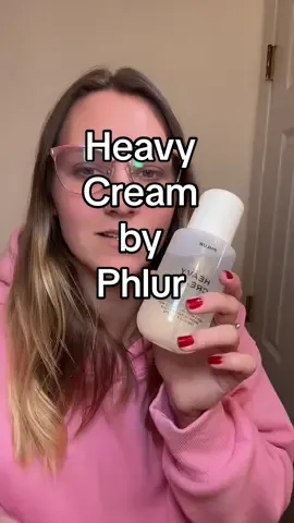 best hair and body mist everrr. #phlur #phlurfragrance #heavycream 