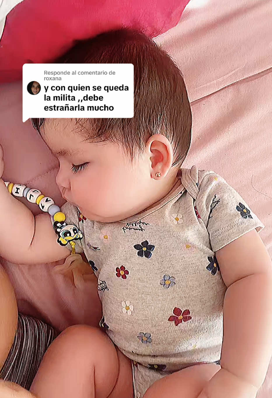 Respuesta a @roxana con su papá y si nos extrañamos mucho pero ya estamos juntitas 🥰  