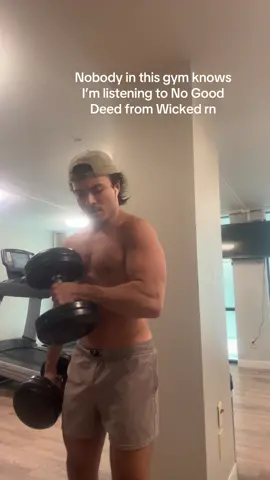 NGD> #wicked #wickedthemusical #wickedbroadway #broadway #bway #nationaltour #GymTok #wickedmovie 