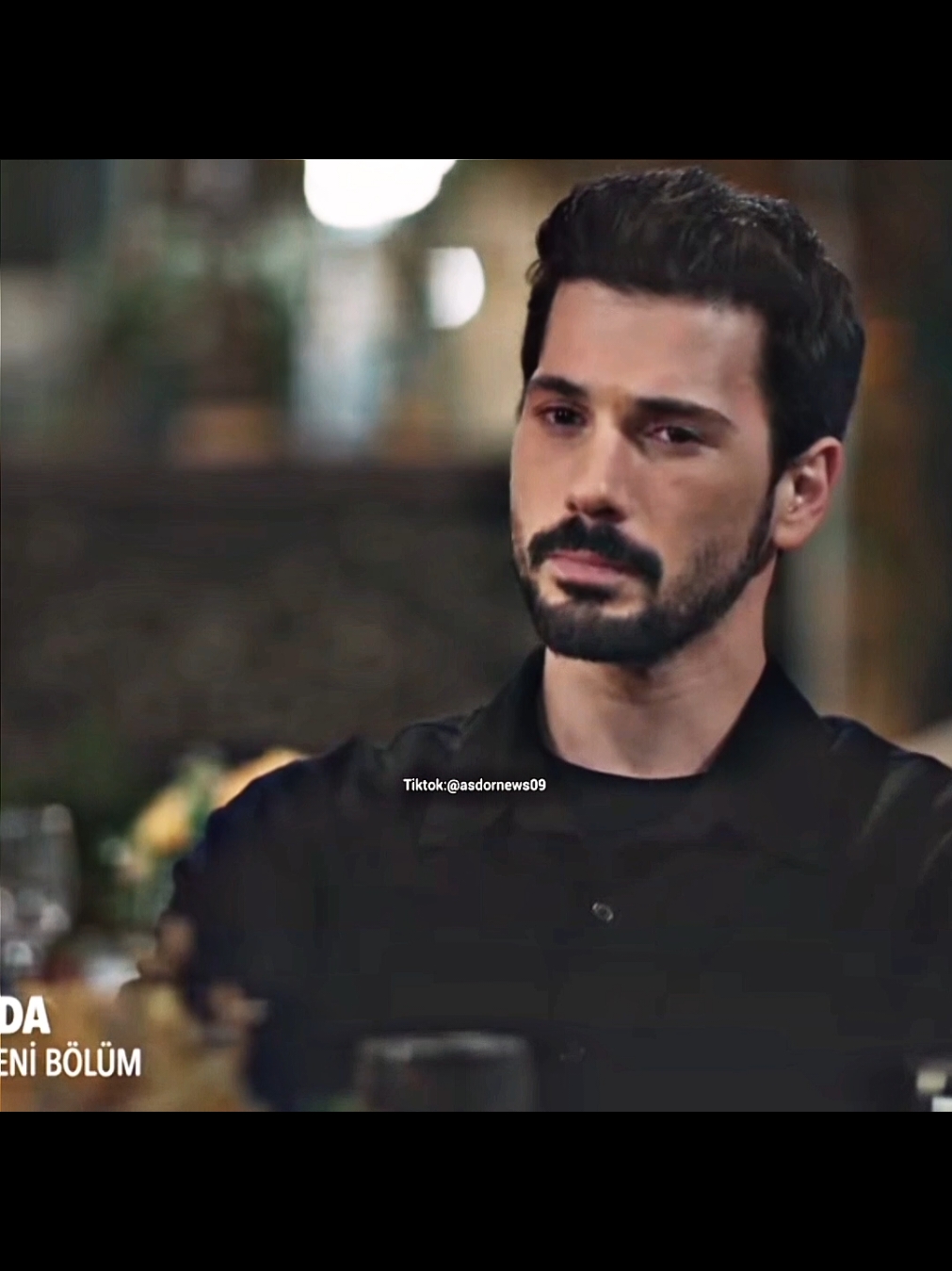 supongo que Didem dirá que esta embarazada. analizando la conversación y la expresión final de Halil es lo que se espera... que opinan ustedes 🤡 #nowdizi #turkyedizi #nowtvturkiye #hudutsuzsevda #hudutsuzsevdadizi #halilibrahim #halilibrahimkarasu #zeynepleto #zeynepkarasu #hudutsuzsevdaedit #halzeyedit #halzey #denizcanaktaş #miraydaner #turkishseries #diziler #burakcelik #burakçelik #seriesturcas🇹🇷 