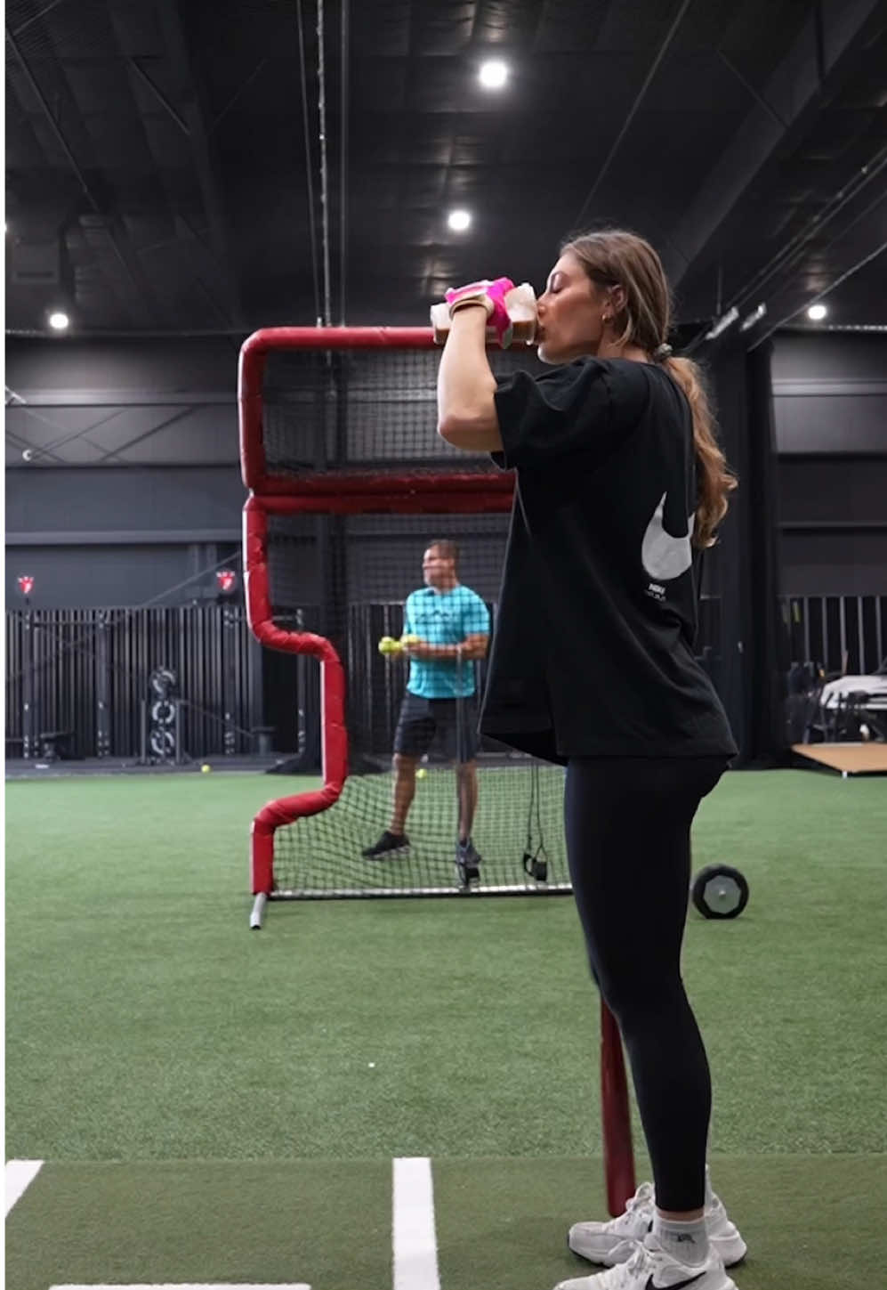 A lil’ cage therapy 💓🍦💭☕️ Gloves: @Franklin Sports  Bat: @CamWood Bats AMB Wooden Softball Bat @Starbucks coffee order: Venti Iced Shaken Espresso  No classic syrup  1 packet of honey  Cold foam 😋 #hitting #athlete #softball #training #MLB 