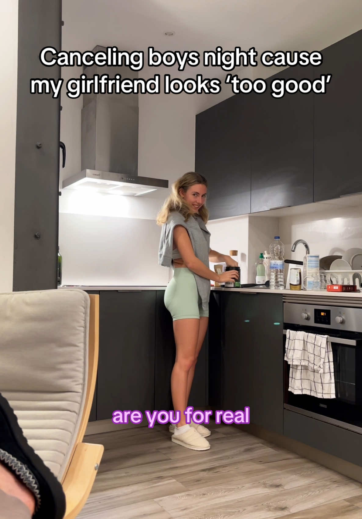 her new own gym brand is 🤌🏼🤌🏼 shop it in our bio to support her 🥹 #couplecomedy #coupleprank #girlfriendprank #girlfriendreaction #relationshipcomedy 