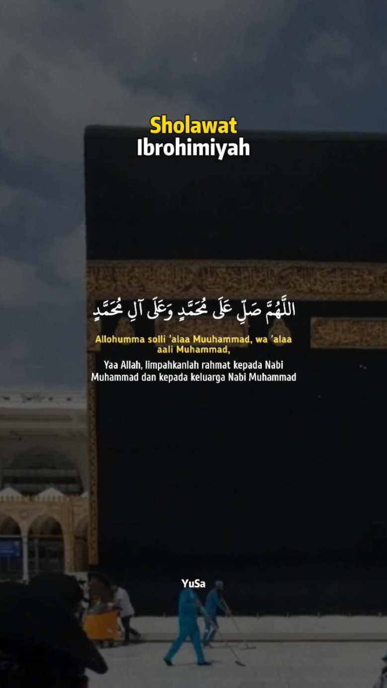 Assalamualaikum warahmatullahi wabarakatu semoga kelak kita semua diakui sebagai UmatNYA dan memperoleh SyafaatNYA Baginda NABI MUHAMMAD SAW ❤❤❤❤❤ Aamiin.. Aamiin.. Aamiin.. ya rabbal'alaamiin 🤲❤❤🤲 #sholawatibrahimiyah #maribersholawat #sholawatnabimuhammadsaw #perbanyaksholawat #sholawat #fyp 