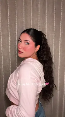 Be THAT girl for the Holidays ☺️✨ #hairextensions #hair #blackfriday #TikTokShopHolidayHaul #tiktokshop #tiktokshopblackfriday #tiktokshopfinds #tiktokshopcybermonday #fyp 