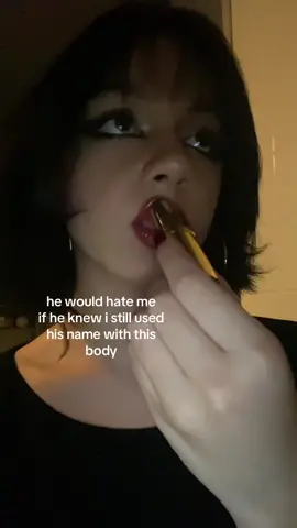 EDIT: yall its abt detransitioning but keeping my chosen name. (the lipstick is loreal 755 spiced cider for anyone asking!!!:) ) #isawthetvglow 
