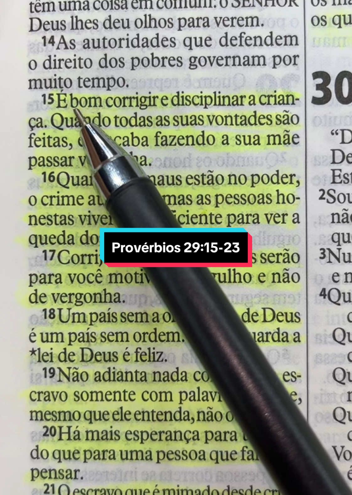 Provérbios 29:15-23🙏🙌🏼 #proverbios #versiculo #biblia #fe #salmos #deus #jesus #palavradedeus #viral #versiculosbiblicos #cristão #versiculododia #versiculosdanoite #cristoviveemmim