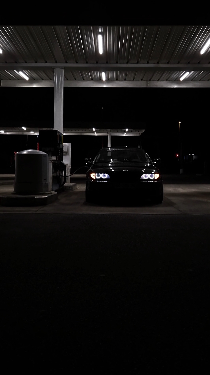 Better at Nights👤 #bmwe46 #edit #fyp #bmw #e46 #night #angeleyes #devil #bimmer 