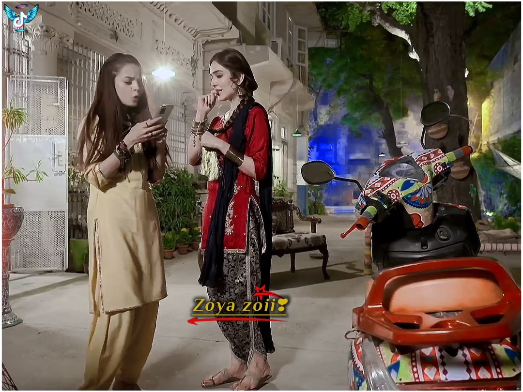 drame scene part 7 😍😂 #zoya__official11 #foryou #foryoupage #1M #viral #gwomyaccount #drama #pleaseunfrezzemyaccount 