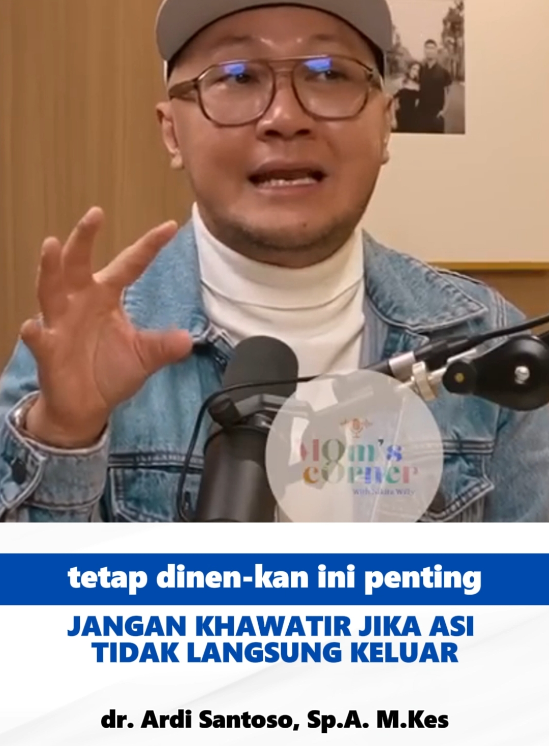 Tidak perlu terlalu khawatir jika ASI belum langsung keluar setelah melahirkan. Ini adalah hal yang normal bagi banyak ibu.  Pada beberapa hari pertama, tubuh ibu biasanya menghasilkan kolostrum, cairan kental yang kaya akan nutrisi dan antibodi penting bagi bayi.  Yang paling penting adalah tetap tenang dan percaya diri, produksi ASI akan menyesuaikan dengan kebutuhan bayi.  #ayah #ibu #moms #dads #bumil #parents #parenting #ilmuparenting #parentingtips #parentinghebat #parentingceria #parentingislami #cegahstuntingitupenting #dokteranak #momscorner #nikitawilly #tumbuhkembang #tumbuhkembangananak