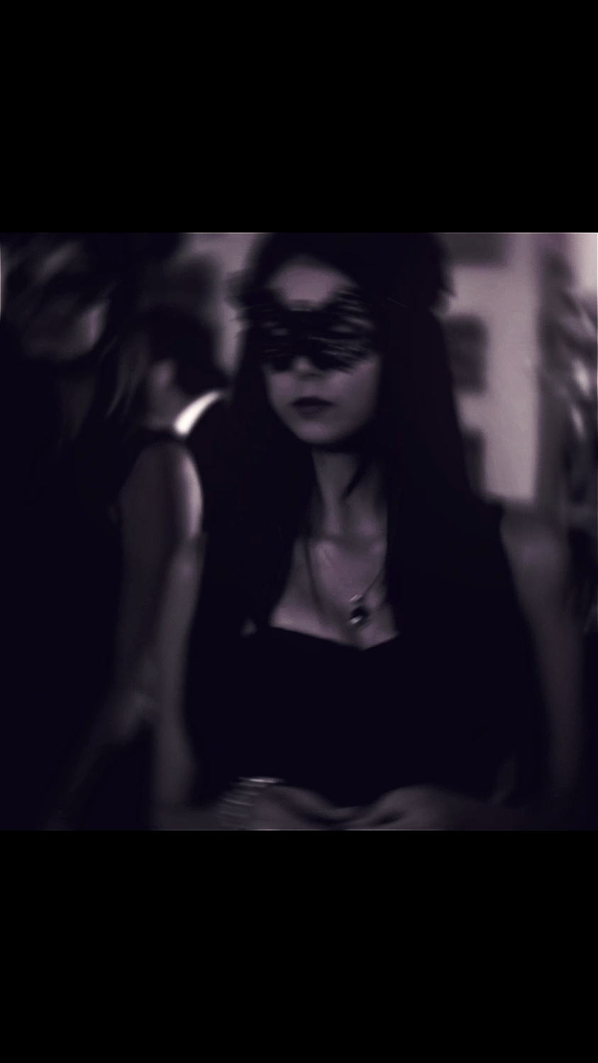 idk.          #katherinepierce #tvd #thevampirediaries #fy #edit #alinghtmotion #aftereffects #viraliza #katherinepierceedit 