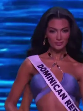 Salió la Dominican Republic “ELLA SABE QUE ELLA ES”‼️❤️‍🔥 #MissUniverse #CelineeSantos #missuniverse #celineesantosfrias #dominicanrepublic #missuniverso 