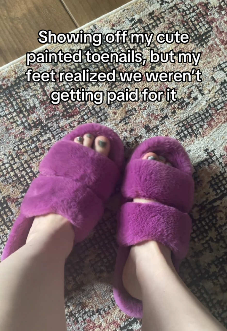 My toes are lil’ content creators ♡ . . . #feet #toes #toenails #paintednails #nails #barefoot #contentcreator #business #sidehustle 