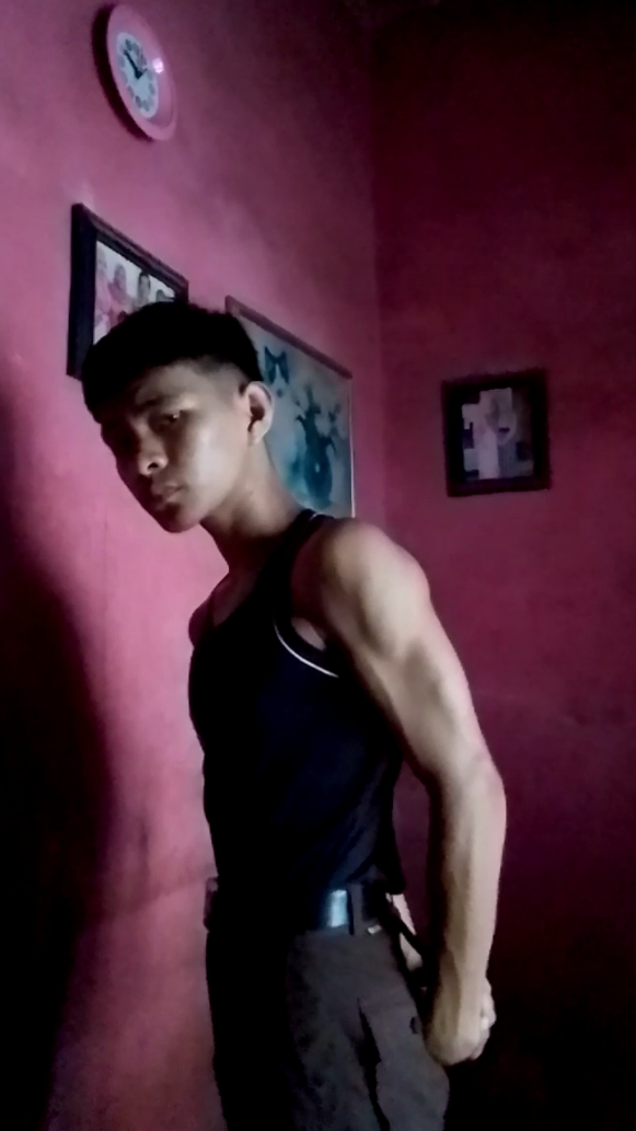 Baru pulang sekolah #workout #flexing #GymTok #gymrat #motivasi #motivation #fyp #fypシ 