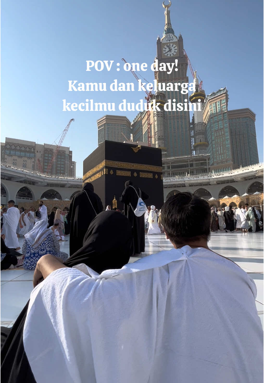 Semoga kita semua menjadi tamu Allah untuk ke baitullah aamiin #masjidilharam #kabah #keluargakecil #mekkah 