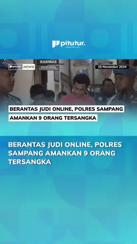 Polres Sampang berhasil mengamankan 9 tersangka judi online dalam operasi pemberantasan yang mendukung program 100 hari Presiden Prabowo Subianto.  Penangkapan dilakukan di dua kecamatan, dengan barang bukti berupa situs judi online yang terdeteksi di ponsel para pelaku.  Langkah tegas ini menunjukkan komitmen dalam memberantas perjudian online di masyarakat. _ Pitutur News #sampang #judol #aplikasi #penangkapan #oknum 