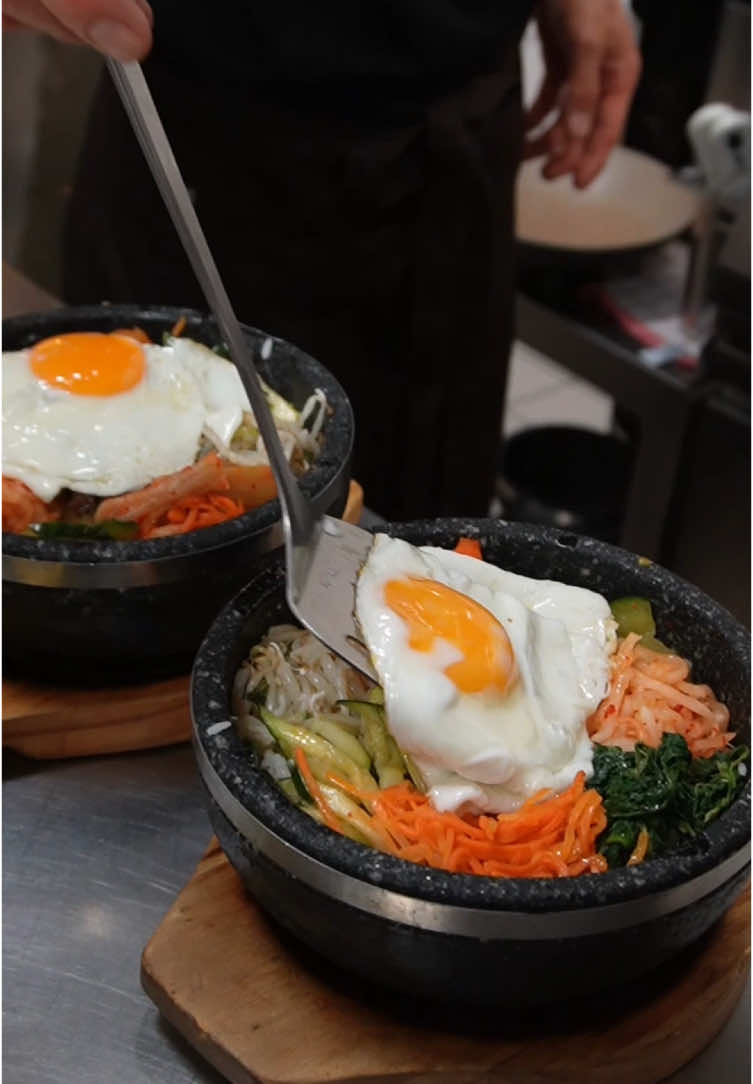 Voila! #bibimbab #bibimbap #koreanfood #koreanfoodberlin #berlinfoodspots #berlineats 