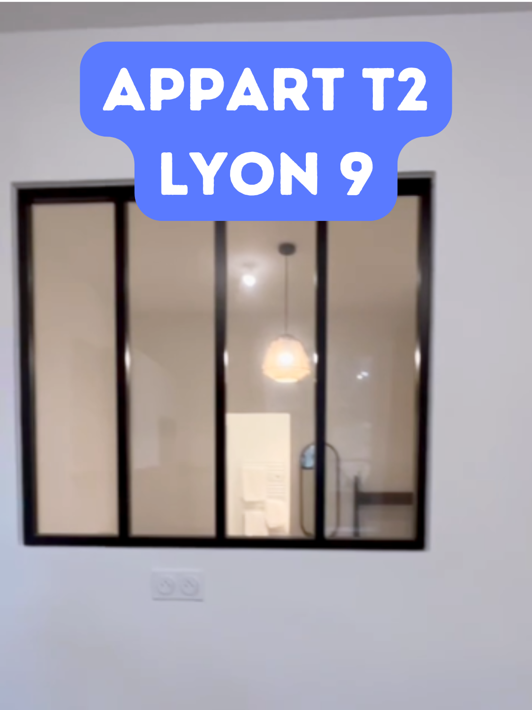 Aujourd'hui, je vous fais visiter un superbe appart : un T2 de 25m² sur Lyon 9 à seulement 2 minutes à pied de la station gare de Vaise avec toutes les commodités à proximité. #locationappartement #ImmobilierLyon #studioalouer #AppartALouer #LocationMeublée #ImmobilierFrance #LouerUnAppartement #petitbudget #Lyon9 #LyonLocation #ChercheAppartement #TrouverUnAppart #RechercheAppartement #BonPlanImmobilier #ChasseurAppartement #chasselocative#AideAppartement