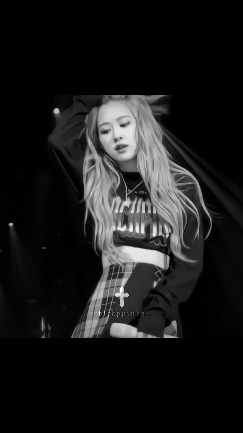 I got a feeling that you know now. #rosé #chaseatlantic #roséedit #blackpink #dark #aesthetic #viral_video #fyp 