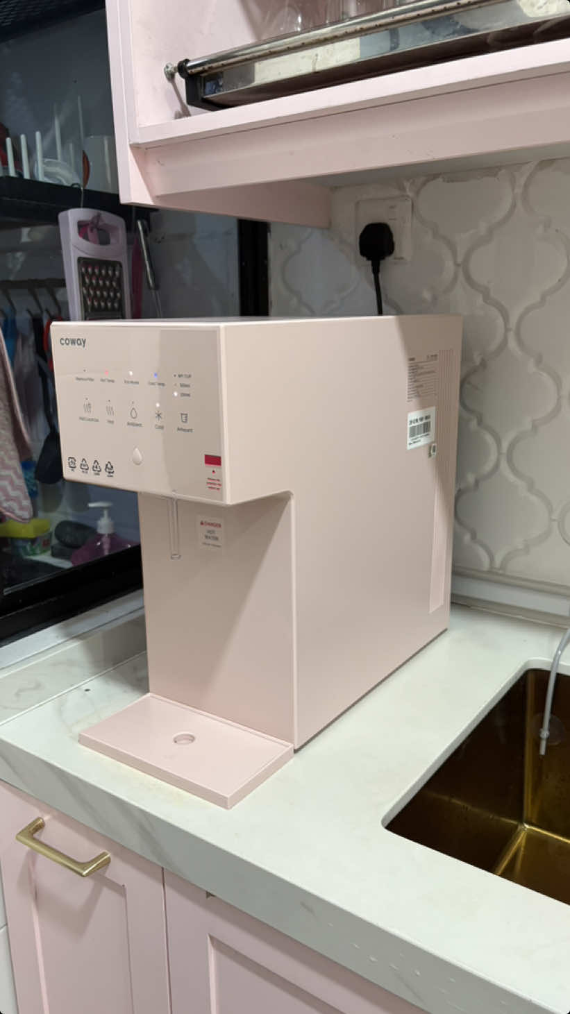 💞Yeaahh my Coway Neon Pink Peach is Arrived..I Love the colour..matching2 with My Pink Kitchen Cabinet💞 #cowayneonpinkpeach #cowaymalaysia #cowayneon 