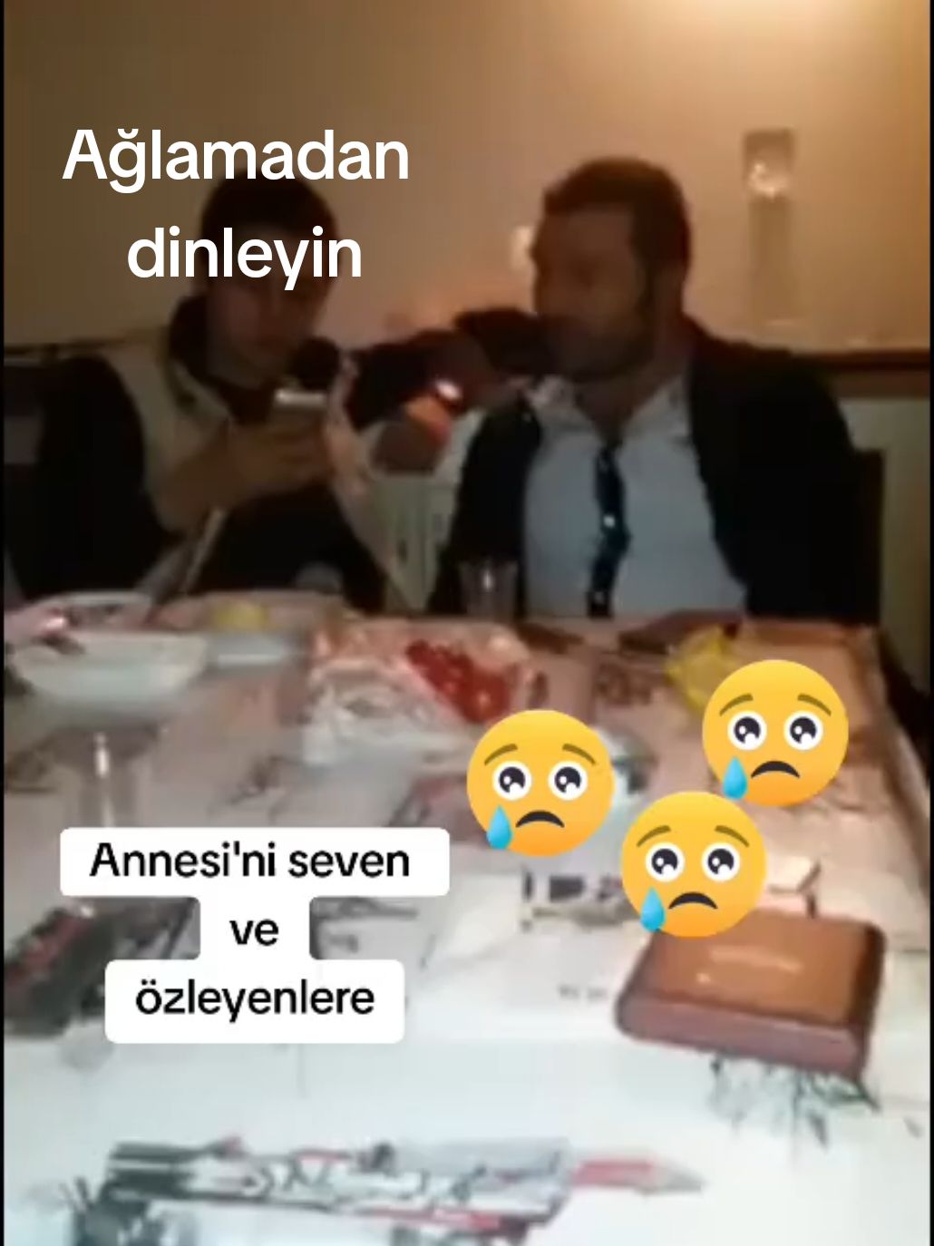 Anne'ler için söylenmiş belki'de en güzel türkü annesini özleyen ve sevenler için Hüseyin Acar #elazig 