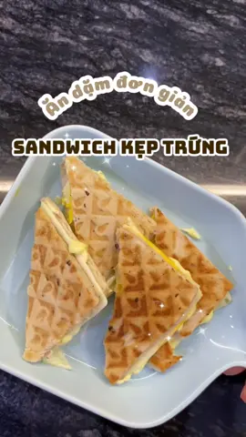 Series nấu ăn dặm đơn giản (120) Bánh mỳ sandwich kẹp trứng đơn giản lắm nè các mẹ ơi #nauandamcungmeLeo #thucdonandam #mebimsua 