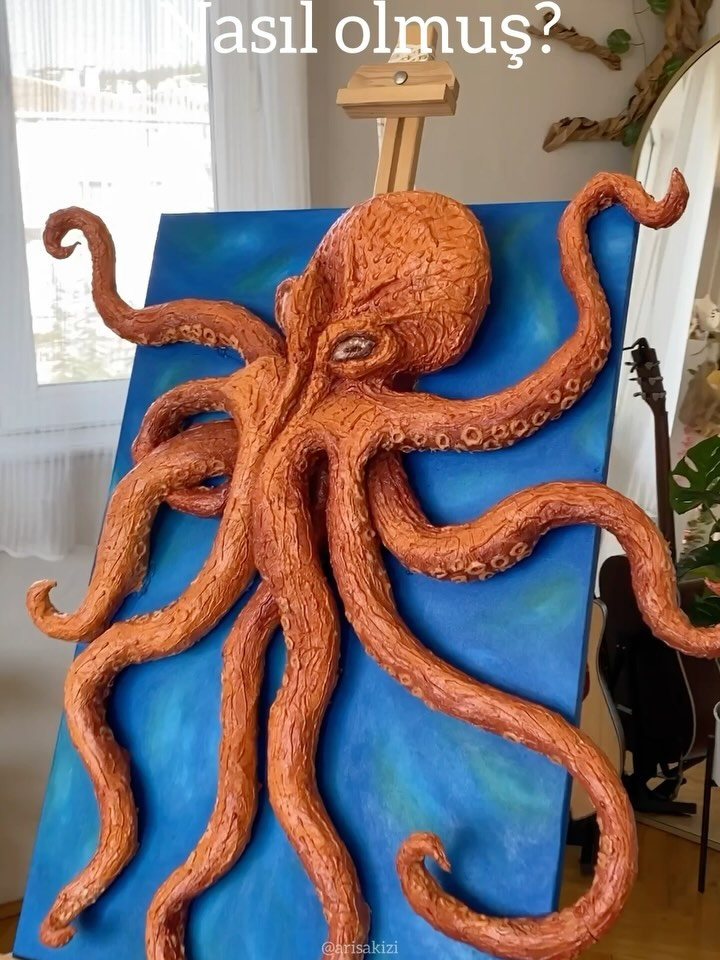 Cool sculpture 🐙. Give it a rating 1 - 10 . By @Arisakizi . . #art #craft #diy #sculpture #creative