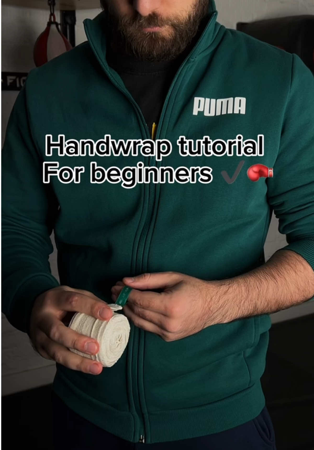 Handwrap tutorial for beginners ✔️🥊 #boxing #boxingtraining #boxingdrills #boxingskills #boxingfans #boxinglife #boxingcoach #boxingtrainer #boxingtechnique #boxingfitness #handwrap #handwraps #tutorial #recommendations #fyp 