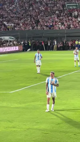 Te amooooo siempre @RDP 😍😂 #futb #rodrigodepaul #seleccionargentina #futbol⚽️ 