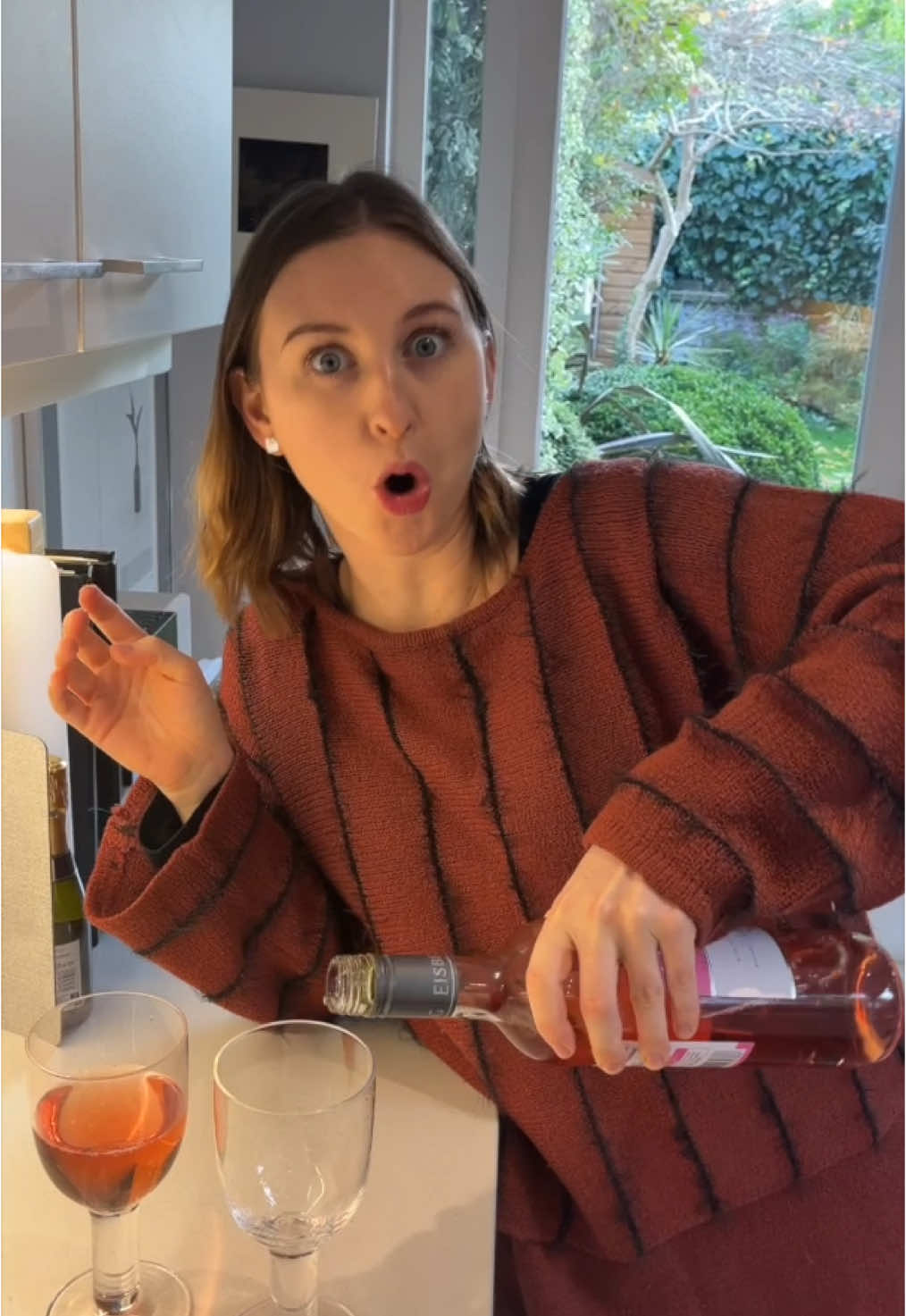 ‘Make mine a double!’ #comedy #ukcomedy #fyp #comedyskit #woman #skit #tiktok #british #britishhumour 