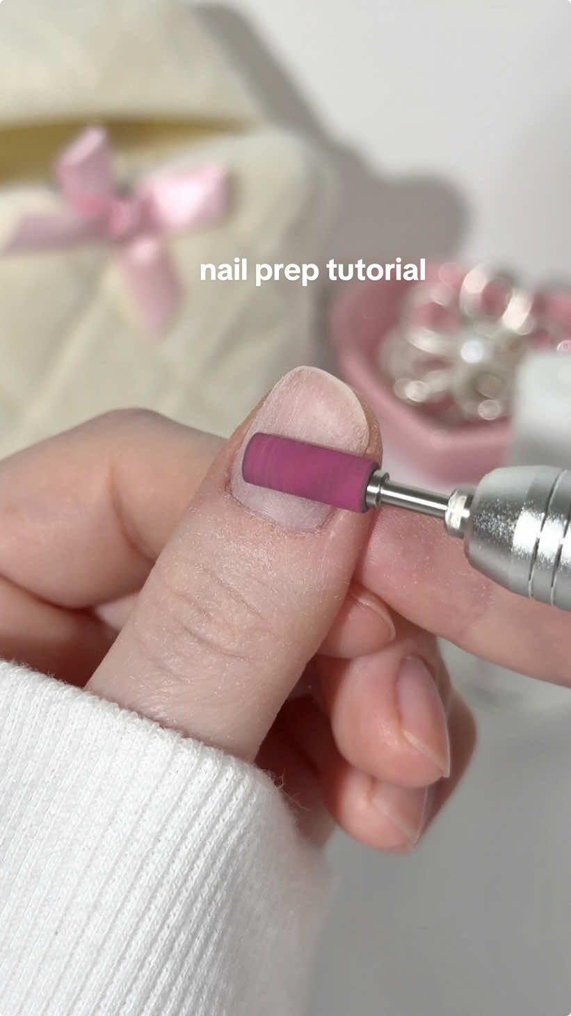 Nail prep tutorial for gel extensions 💅🏻  Products Used: Dehydrator  Xtreme Bond Primer  Gel Glue  Coffin Medium Gel Tips  Flash Cure Lamp  #nails #gelextensions #nailtutorial #diynails 