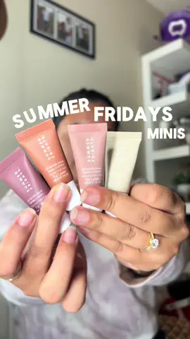 These are sooo cute and perfect to add in someones stocking as stuffers!! 🥹🤍 @Summer Fridays #summerfridays #ugccontent #ugccreator #latinacreator #contentcreator #fyp #GODISGOOD #holidaycountdown #FreshForWinter 