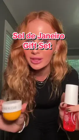 Such a good gift idea 🎁 #soldejaniero #giftset #perfumetiktok #tiktokshopcybermonday #tiktokshopblackfriday 