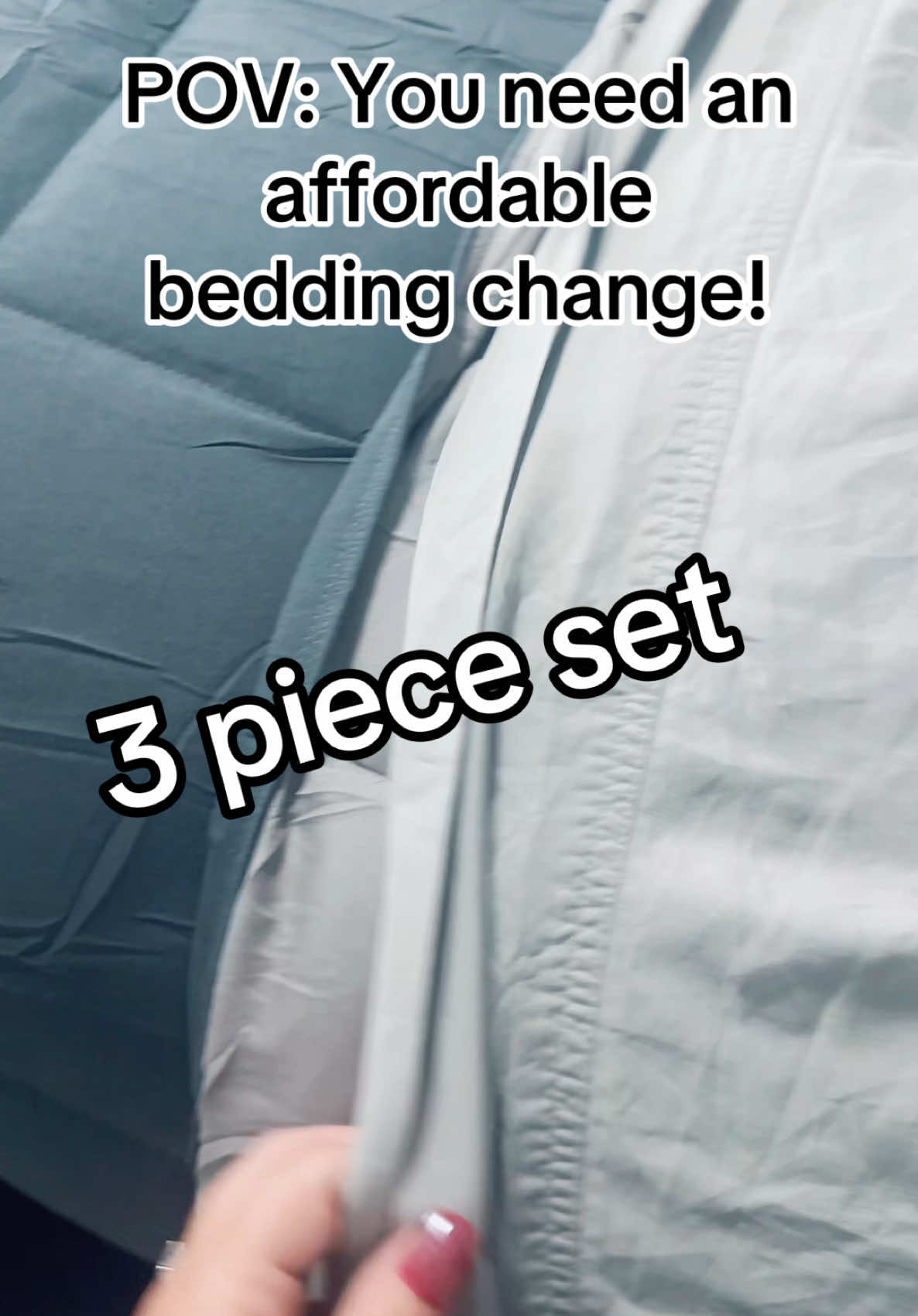 I am seriously impressed by the quality & fit of this set! #roomreset #blackfridaydeals #blackfriday #beddingset #comforterset #bedroom #TikTokShop #christmasgifts #christmasgiftideas #creatorsearchinsights #homedecor #tiktokshopfinds 