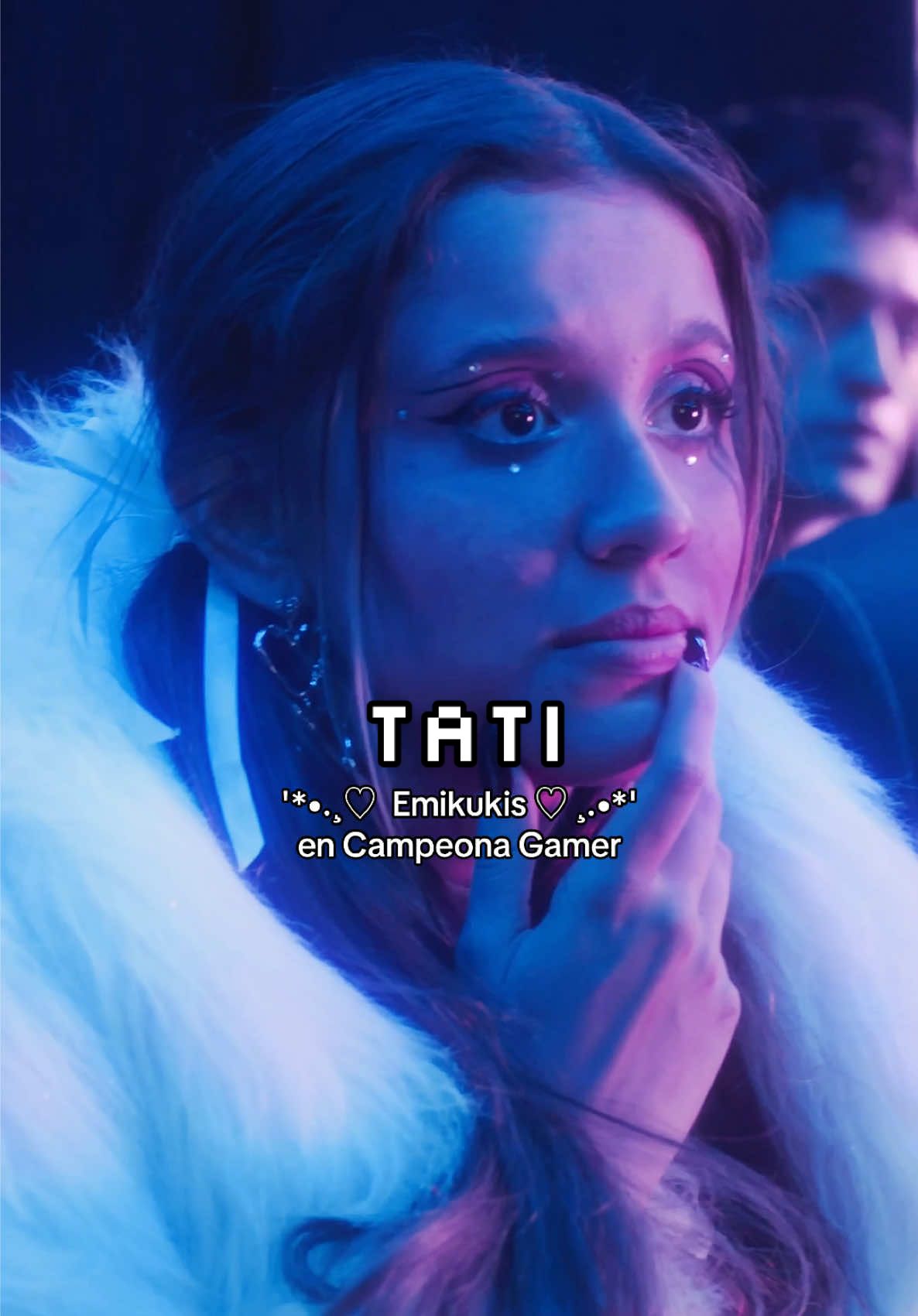 Tati brilla en cada escena 🤳🏽✨ Mira lo mejor de Campeona Gamer serie con Emikukis. Solo en TikTok. 👑 #campeonagamer #series #girlgamer @Emikukis 