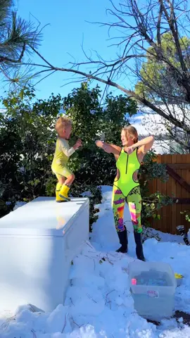 Damons always down to take an ice bath with me 🥰🫶🏼  #buddy #motherandson #cute #icequeen #reels #icebath #coldplunge #momlife #mom #funny #ice #daily #dayinthelife #snow #winter #wintervibes #cold #snowday 