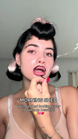 going from looking crazy to pretty in 18 seconds 🤭🎀✨ #skintok #haircare #glassskin #morningshed #dailyshed #skincare #nightlyroutine #morningroutine #fyp 
