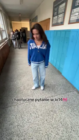 Wyczekiwane przez wielu z was part 2😘#fyp #school #highschool #virale #fyppp #pytania #wywiad #lo14 #wroclaw 