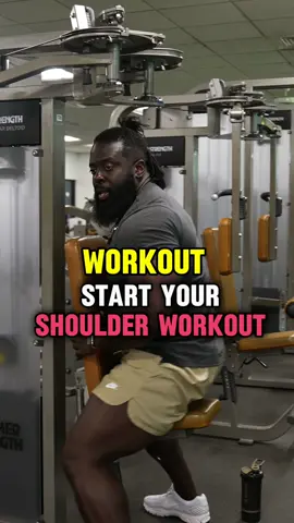 How Do You Start Your Shoulder Workout? 🔥💪🏻 #shoulderworkout #fitnesstips 