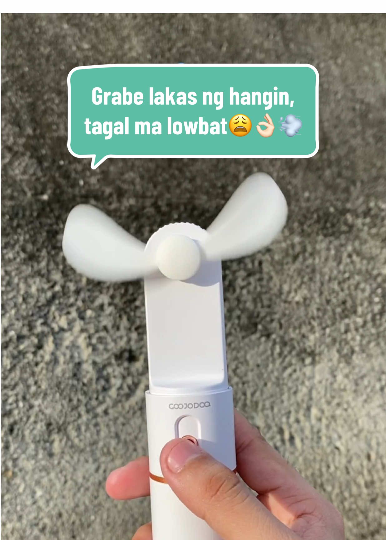 Found the most affordable Pocket size Mini Fan, Check out na baka mag out of stock agad.❗️🛒 #goojodoqcreatorchallenge #gadgetaccessories #goojodoqminifan #goojodoq #jylefinds #fyppppppppppppppppppppppp #fyp #summeressentials #goojodoqsleightheholidays 