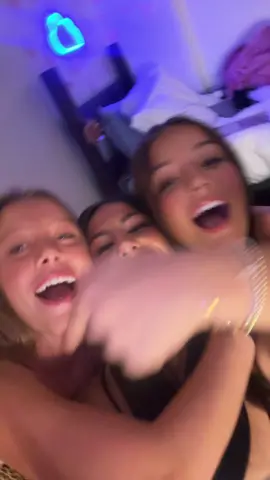 actually bestest friends 