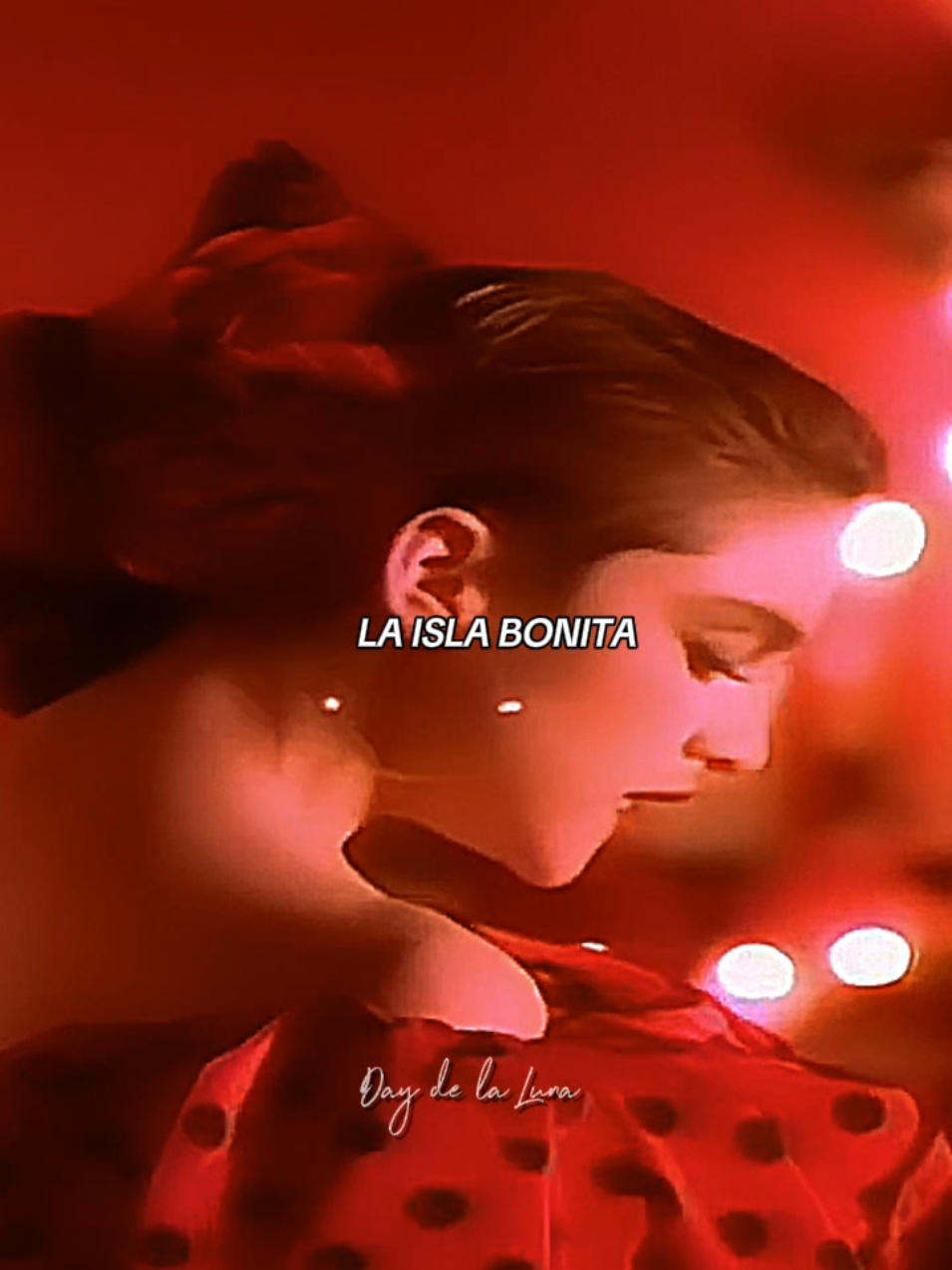 Madonna - La Isla Bonita (1987) . . . . #musicaretro #parati #80s #fyp #lovethemusic #retro #musica #madonna #80sthrowback #backintime #laislabonita  #recordandoviejostiempos #recuerdos #feelthemusic 