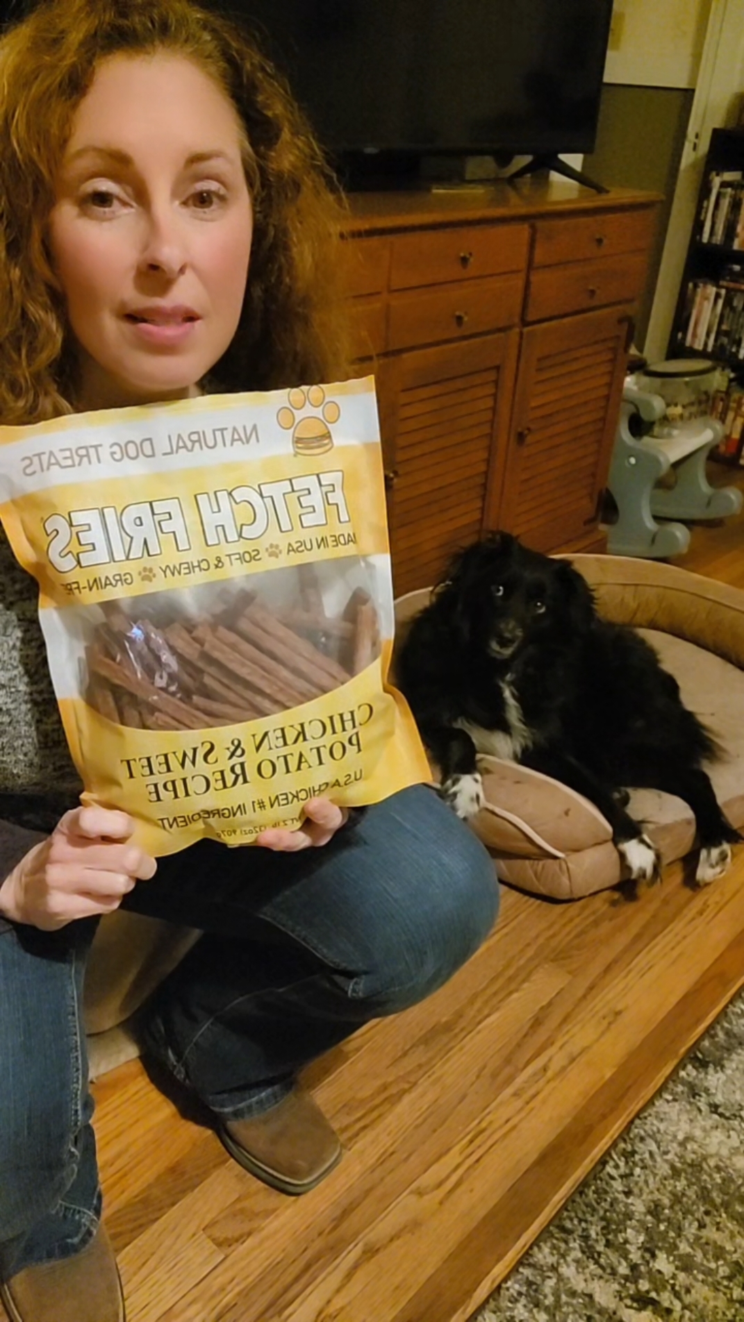 It's Toby's turn to give his #RealLifeReview of these #AmericanMade #FetchFries  #TobyJudeOfSimplyTheBest  #AustralianShepherd #MiniAussie #MommasBoy #FaithfulFriend #CanIPetThatDog #TwoPawsUp